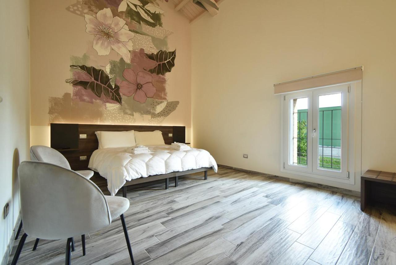 Royal Garden Luxury Rooms Padua Exterior foto