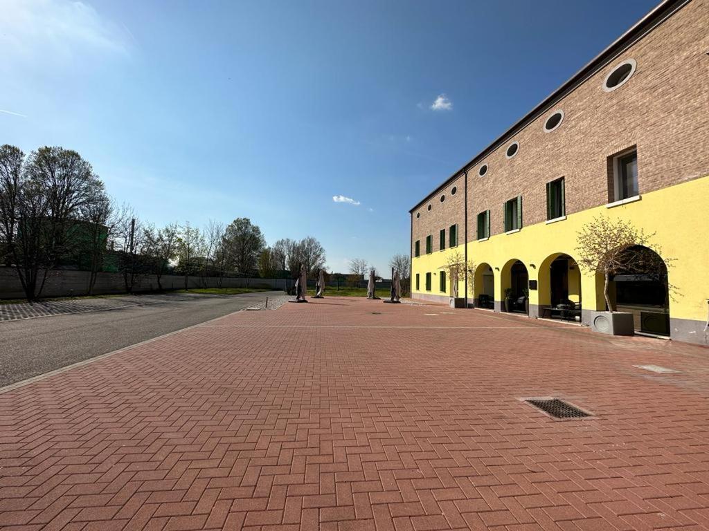 Royal Garden Luxury Rooms Padua Exterior foto