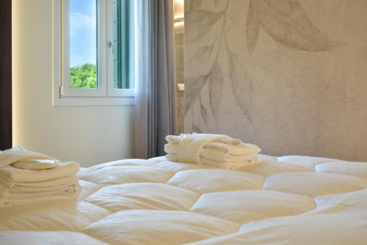 Royal Garden Luxury Rooms Padua Exterior foto