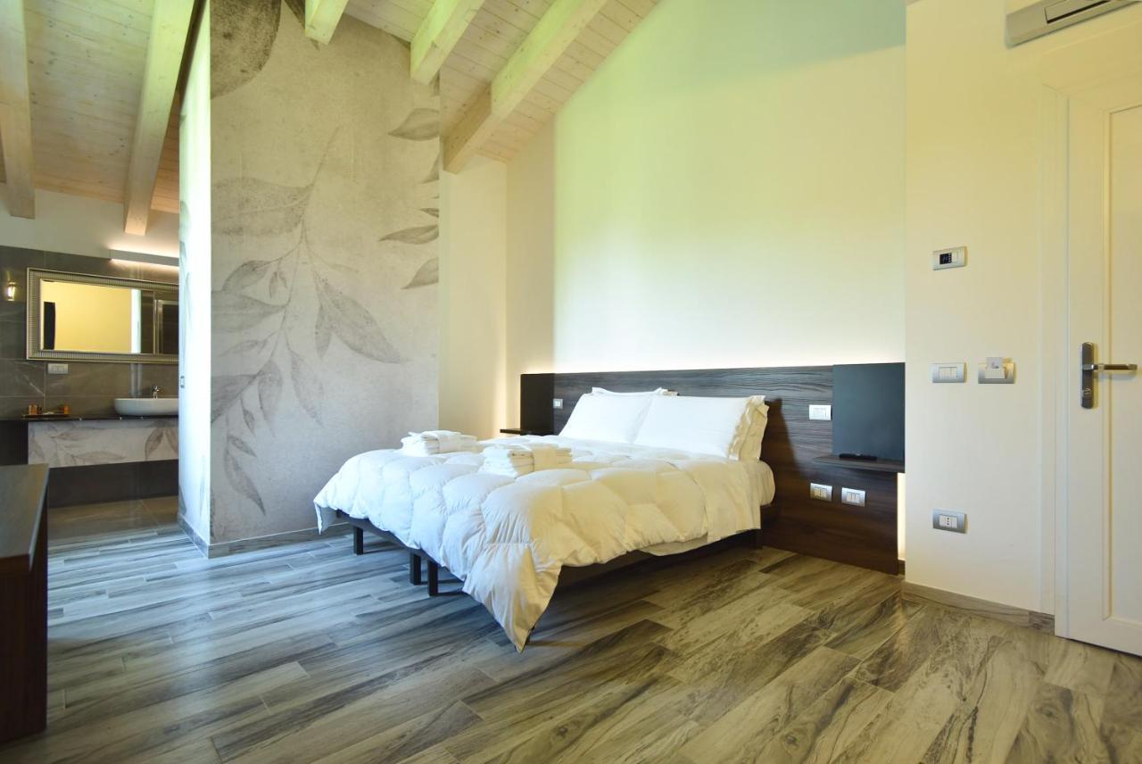 Royal Garden Luxury Rooms Padua Exterior foto