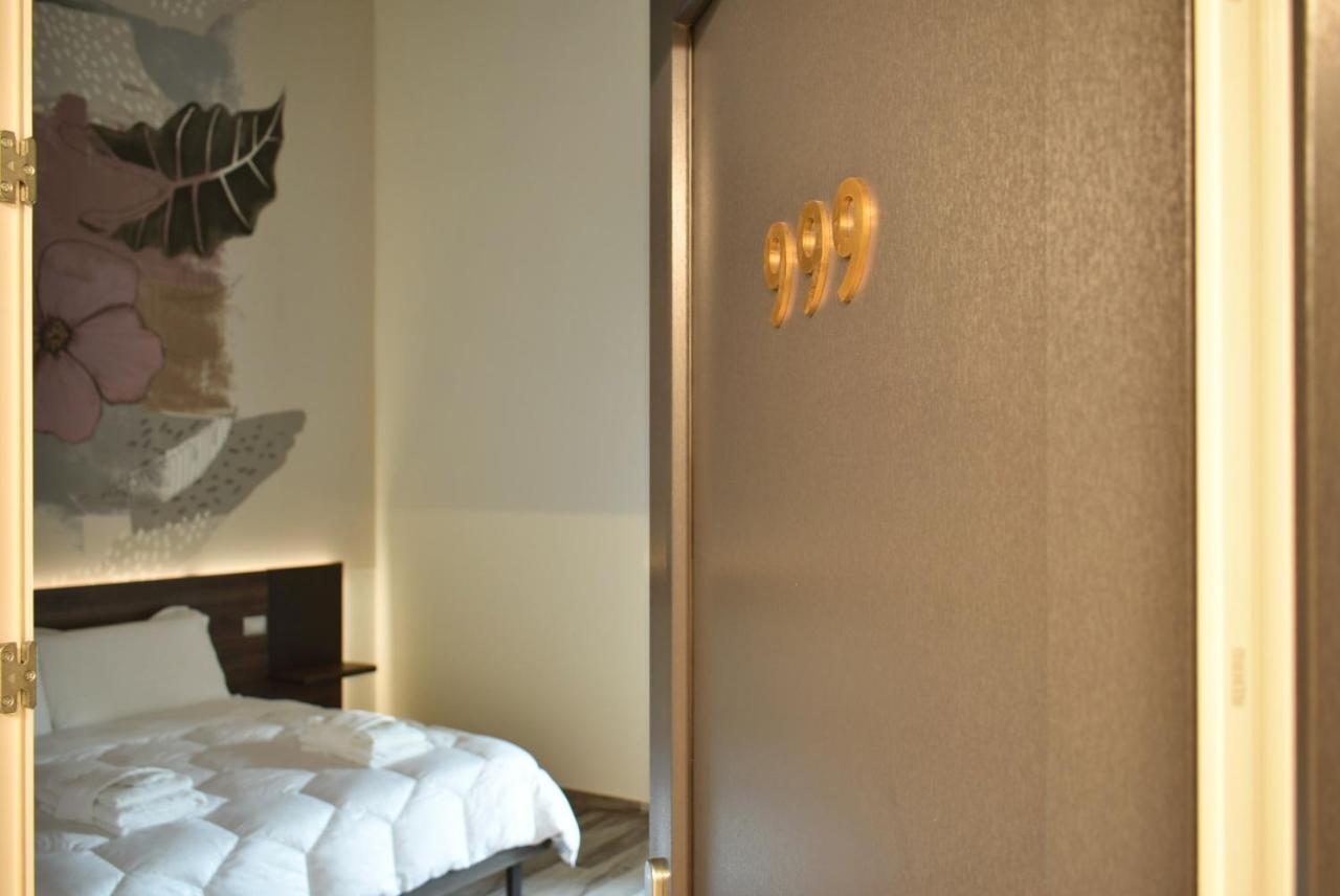 Royal Garden Luxury Rooms Padua Exterior foto