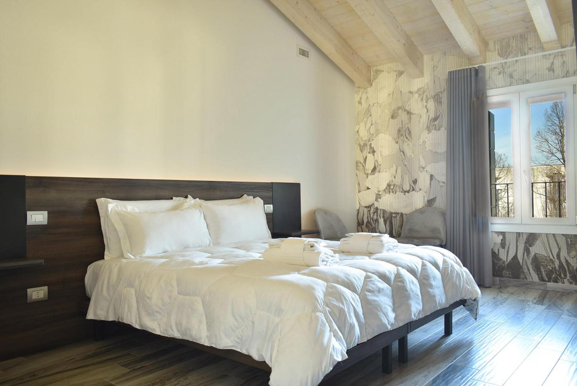 Royal Garden Luxury Rooms Padua Exterior foto